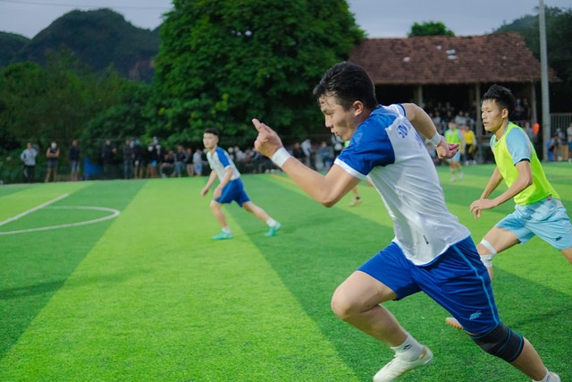 乡村为例