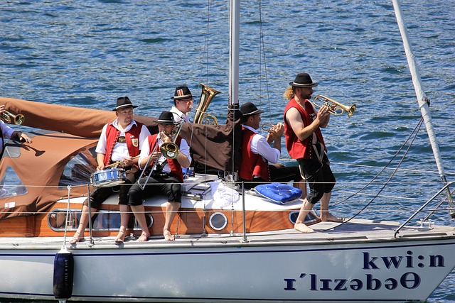 开局并不理 开局并不理